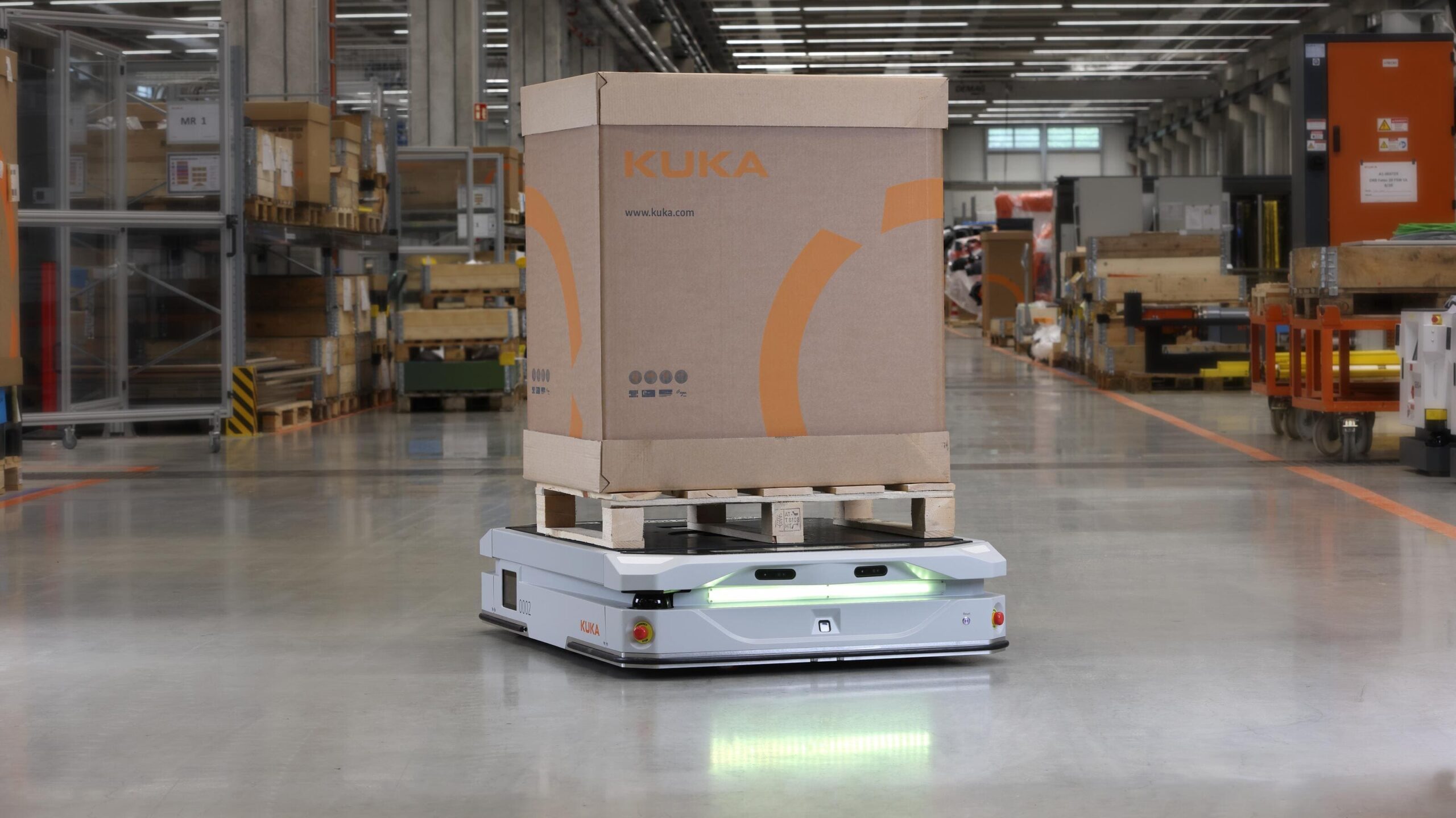 KUKA amplía su gama de productos móviles autónomos