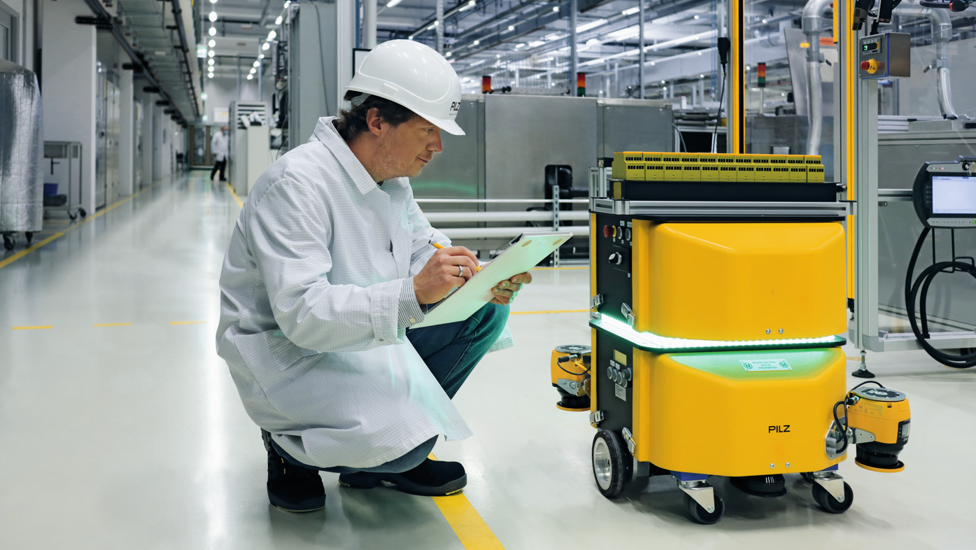 Pilz ‘El desafío de robotizar la industria creando espacios seguros’