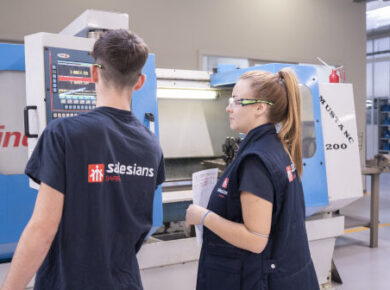 Salesians Sarrià amplía su oferta educativa en Mantenimiento Electromecánico